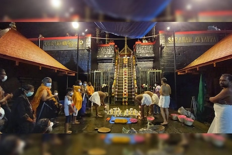ശബരിമലയിൽ ജീവനക്കാർക്കിടയിൽ കോവിഡ് പടരുന്നു; തിങ്കളാഴ്ച മുതൽ തീർഥാടകരുടെ എണ്ണം കൂട്ടാനൊരുങ്ങി ദേവസ്വം ബോർഡ് ശബരിമലയിൽ ജീവനക്കാർക്കിടയിൽ കോവിഡ് പടരുന്നു; തിങ്കളാഴ്ച മുതൽ തീർഥാടകരുടെ എണ്ണം കൂട്ടാനൊരുങ്ങി ദേവസ്വം ബോർഡ്