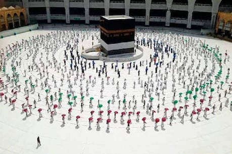 Hajj 2021 | ഹജ്ജ് തീർഥാടനത്തിന് കോവിഡ് നെഗറ്റീവ് സർട്ടിഫിക്കറ്റ് നിർബന്ധം; പ്രായപരിധിയും പരിഗണനയിൽ: ന്യൂനപക്ഷ മന്ത്രാലയം Hajj 2021 | ഹജ്ജ് തീർഥാടനത്തിന് കോവിഡ് നെഗറ്റീവ് സർട്ടിഫിക്കറ്റ് നിർബന്ധം; പ്രായപരിധിയും പരിഗണനയിൽ: ന്യൂനപക്ഷ മന്ത്രാലയം