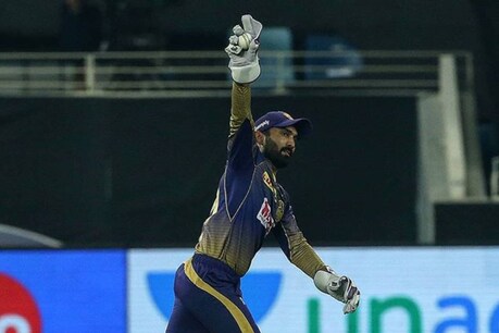 IPL 2020|'ആ റെക്കോർഡ് ഞാനിങ്ങെടുക്കുവാ'; റെക്കോർഡ് നേട്ടത്തിൽ ധോണിയെ പിന്നിലാക്കി ദിനേഷ് കാർത്തിക് IPL 2020|'ആ റെക്കോർഡ് ഞാനിങ്ങെടുക്കുവാ'; റെക്കോർഡ് നേട്ടത്തിൽ ധോണിയെ പിന്നിലാക്കി ദിനേഷ് കാർത്തിക്
