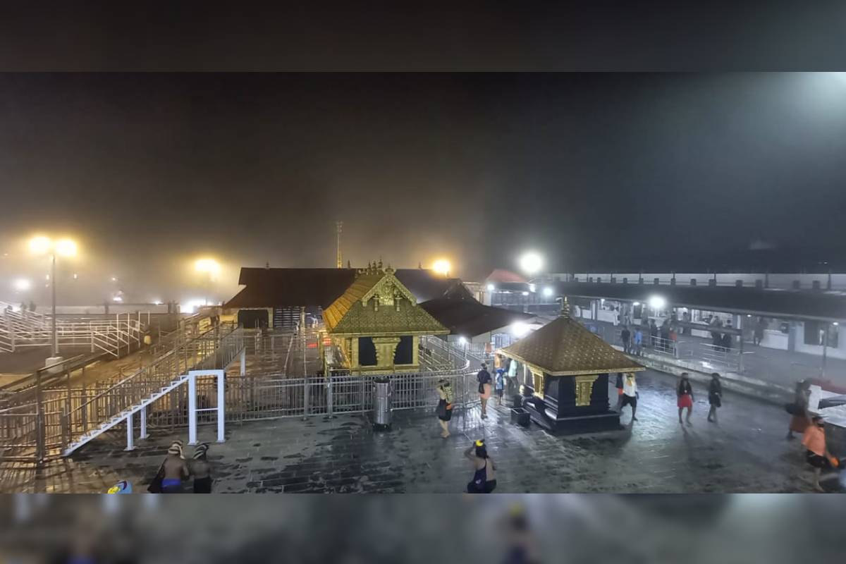 ശബരിമലയിൽ 5000 പേർക്ക് പ്രവേശനം; ഹൈക്കോടതി വിധി റദ്ദാക്കണമെന്നാവശ്യപ്പെട്ട് സർക്കാർ