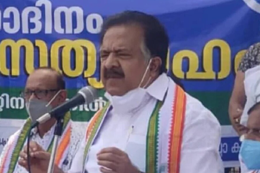  ചെന്നിത്തലയുടെ ജാഥ ഗുണം ചെയ്യുന്നില്ലെന്ന് കണ്ടപ്പോൾ പ്രതിപക്ഷ നേതാവും കൂട്ടരും കലാപം ആഴിച്ച് വിടുകയാണ്. അക്രമ പരമ്പര ആസൂത്രണം ചെയ്ത് നടപ്പാക്കുവാൻ ഗൂഡാലോചന തന്നെ നടക്കുന്നുണ്ട്. ഇതുകൊണ്ട് ഒന്നും ഭരണ തുടർച്ച ഇല്ലാതാക്കുവാൻ കഴിയില്ല. യൂത്ത് കോൺഗ്രസ് സമരം പി.എസ്.സിക്കാരെ സഹായിക്കുവാൻ അല്ല. അത് തിരിച്ചറിയുവാൻ ഉദ്യോഗാർത്ഥികൾക്ക് കഴിയണം. ആക്രമങ്ങൾ നടത്തുന്ന ഗുണ്ടകളെ തീറ്റിപ്പോറ്റുന്ന പാർട്ടിയാണ് കോൺഗ്രസ്. തുടർ ഭരണത്തിന്‍റെ കാര്യത്തിൽ ഞങ്ങൾക്ക് തികഞ്ഞ ആത്മവിശ്വാസം ഉണ്ടെന്നും എ. വിജയരാഘവൻ കൊയിലാണ്ടിയിൽ നടത്തിയ വാർത്ത സമ്മേളനത്തിൽ പറഞ്ഞു.