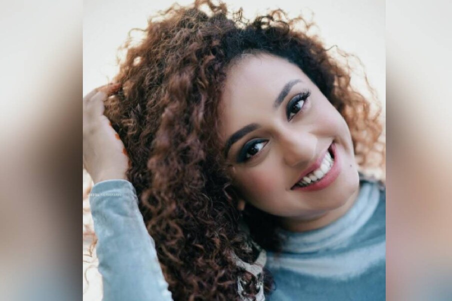  ആരെന്തു പറഞ്ഞാലും കോവിഡ് കാലത്തെ പ്രതിസന്ധിക്കിടയിലും ഗർഭകാലം ആസ്വദിക്കുന്ന പേളിയുടെ പോസ്റ്റുകൾക്ക് ആരാധകരുമുണ്ട്. ഗർഭിണികളായ സ്ത്രീകൾ തന്നെ അതവർക്ക് നൽകുന്ന പോസിറ്റിവിറ്റിയെ കുറിച്ച് പ്രതികരിച്ചിട്ടുണ്ട്. ഈ കാലഘട്ടത്തിൽ പലരും സാമൂഹിക ഇടപെടലുകൾ ഇല്ലാതെ ജീവിക്കുമ്പോൾ മാനസികമായി നേരിടുന്ന പിരിമുറുക്കങ്ങൾക്കും മറ്റും ഒരു കുഞ്ഞിനായി കാത്തിരിക്കുന്ന പേളിയുടെ പോസിറ്റീവ് ചിന്താഗതി ഊർജം പകരുന്നതാണ്