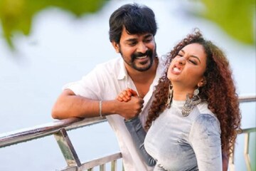 'ശ്രീനീ, നിന്റെ സ്വഭാവം മാറി' എന്ന് പേളി വഴക്ക് പറയും; പേളിയെക്കുറിച്ച് ശ്രീനിഷ് അരവിന്ദ് 'ശ്രീനീ, നിന്റെ സ്വഭാവം മാറി' എന്ന് പേളി വഴക്ക് പറയും; പേളിയെക്കുറിച്ച് ശ്രീനിഷ് അരവിന്ദ്