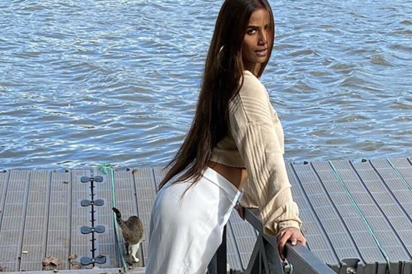 poonam pandey, complaint against poonam pandey, poonam padey obscene video,പൂനംപാണ്ഡെ, പൂനം പാണ്ഡെ വീഡിയോ, പൂനംപാണ്ഡെയ്ക്കെതിരെ പരാതി, പൂനം പാണ്ഡെ അശ്ലീല വീഡിയോ