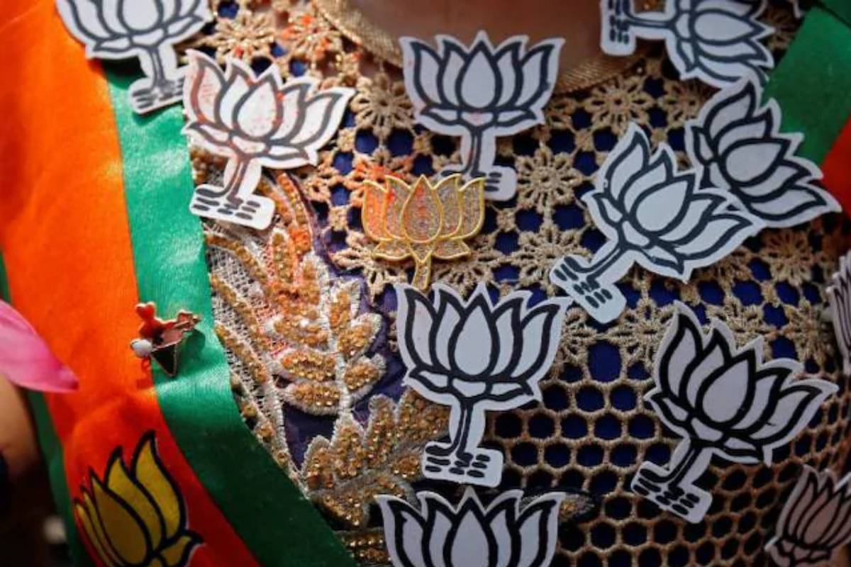 vetrivel yatra 