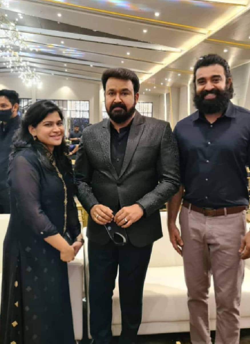  മോഹൻലാലിനൊപ്പം സിജു വിത്സൺ