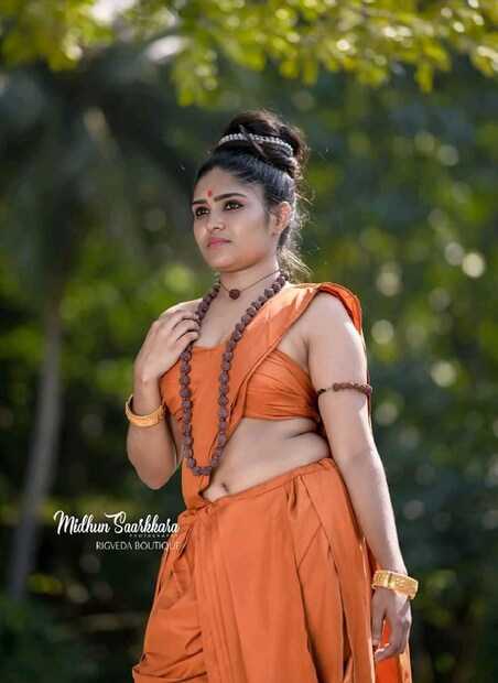  വൈശാലി-ഋശ്യശൃംഗൻ വെഡ്ഡിംഗ് ഫോട്ടോഷൂട്ടിൽ നിന്നും (മിഥുൻ ശാർക്കര)