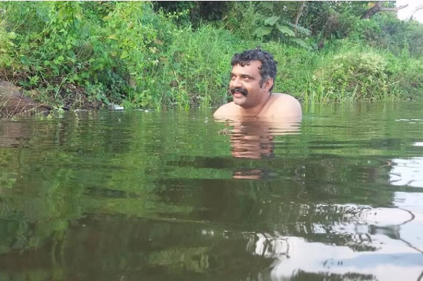  അയ്യപ്പനും കോശിയും, പൊറിഞ്ചു മറിയം ജോസ്, പാവാട, കമ്മട്ടിപ്പാടം, ഞാൻ സ്റ്റീവ് ലോപ്പസ്, മൺട്രോത്തുരുത്ത്, ആമി, മേൽവിലാസം, ഇളയരാജ തുടങ്ങിയ ചിത്രങ്ങളിൽ‌ ശ്രദ്ധേയ വേഷങ്ങൾ ചെയ്ത് ജനപ്രീതി നേടിയ അഭിനേതാവാണ് അനിൽ നെടുമങ്ങാട്.