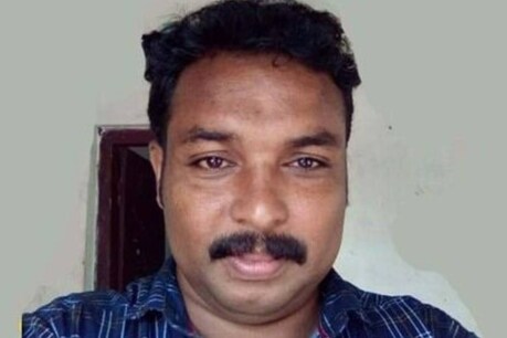 സൗദിയില് നിന്ന് ചികിത്സക്കായി നാട്ടിലേക്ക് തിരിച്ച പ്രവാസി വീട്ടിലെത്തിയ ഉടൻ മരിച്ചു സൗദിയില് നിന്ന് ചികിത്സക്കായി നാട്ടിലേക്ക് തിരിച്ച പ്രവാസി വീട്ടിലെത്തിയ ഉടൻ മരിച്ചു