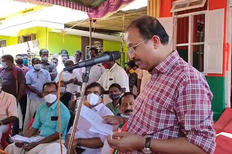 കേന്ദ്രമന്ത്രി വി. മുരളീധരന് ദേഹാസ്വാസ്ഥ്യം; തിരുവനന്തപുരത്തേക്ക് മടങ്ങി കേന്ദ്രമന്ത്രി വി. മുരളീധരന് ദേഹാസ്വാസ്ഥ്യം; തിരുവനന്തപുരത്തേക്ക് മടങ്ങി