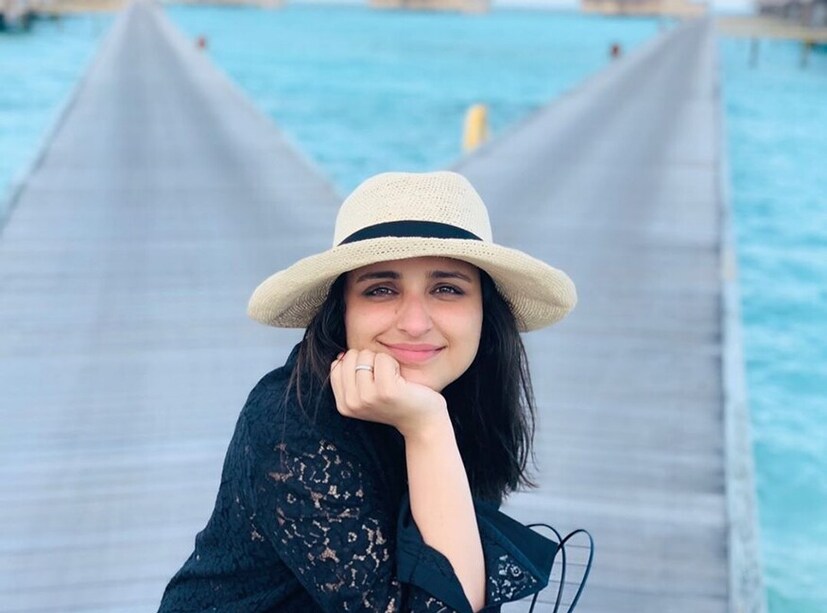  അന്ന് ഇന്ത്യയിൽ തന്നെ ഉയർന്ന സ്കോർ നേടിയവരിൽ ഒരാളായിരുന്നു പരിണീതി. എക്കണോമിക്സ് ആയിരുന്നു വിഷയം. പരിണീതിയുടെ മാർക്ക് തന്നെയാണ് ഈ നേട്ടം കൈവരിക്കാൻ ഇടയാക്കിയതും