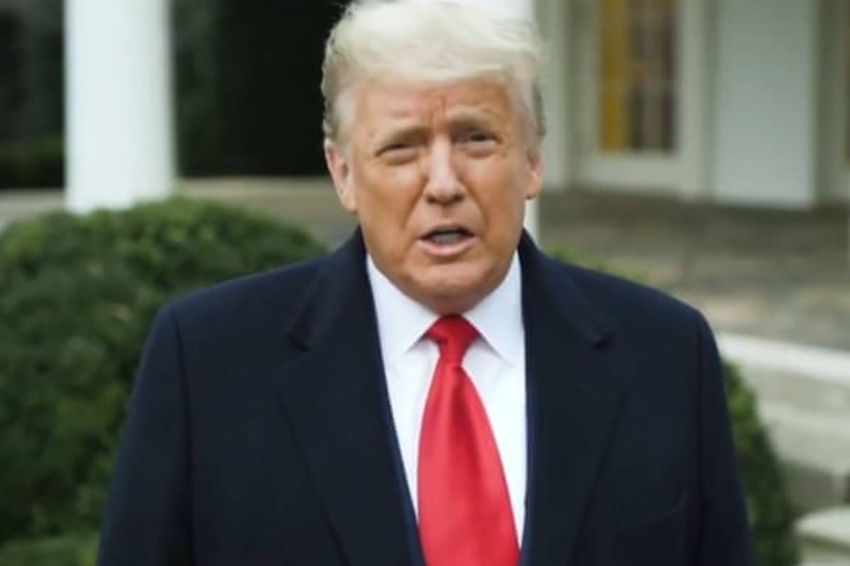 ട്വിറ്ററും ഫേസ്ബുക്കും 'പുറത്താക്കി'യെങ്കിലും ട്രംപ് ഹാപ്പിയാണ്; സോഷ്യൽ മീഡിയ ഇല്ലാത്ത സമയം ആസ്വദിച്ച് മുൻ യുഎസ് പ്രസിഡന്‍റ്