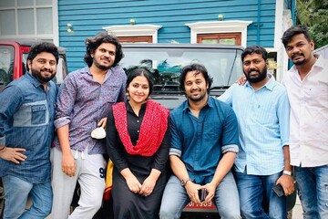 Unni Mukundan | അനു സിത്താരയുടെ വീട്ടിൽ അതിഥികളായി ഉണ്ണി മുകുന്ദനും കൂട്ടുകാരും