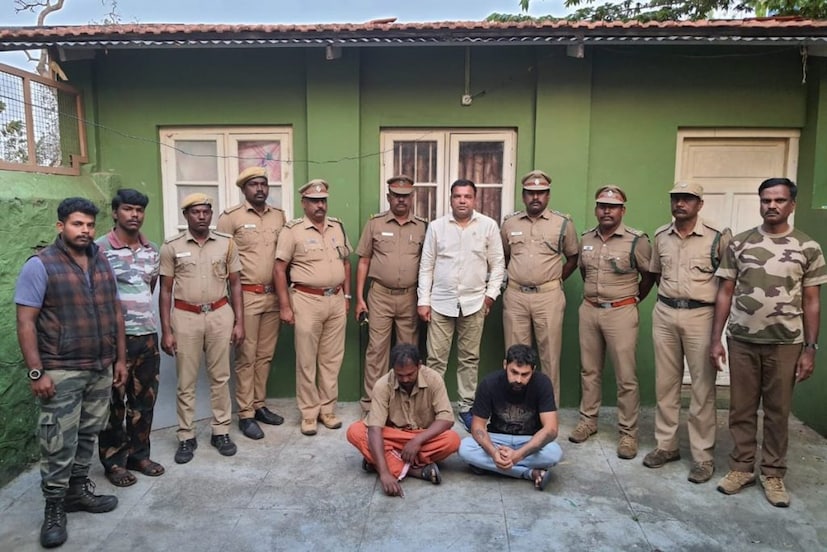  അറസ്റ്റിലായ പ്രതികൾ