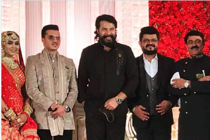  നാദിർഷയുടെ മകളുടെ വിവാഹ സൽക്കാരത്തിന് പങ്കെടുത്ത മമ്മൂട്ടിയുടെ ചിത്രമാണിത്