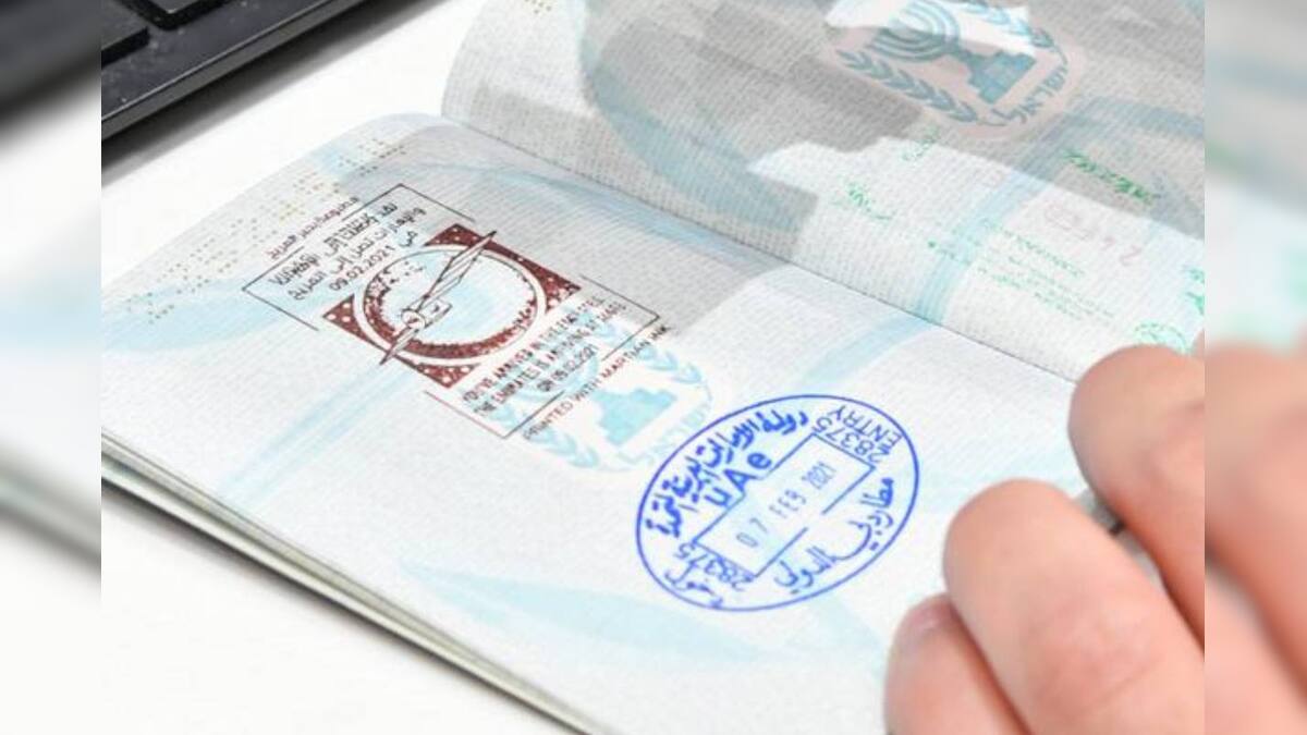 ചൊവ്വാ ദൗത്യ വിജയം യു.എ.ഇ വിമാന യാത്രികരുടെ പാസ്പോർട്ടിൽ ‘മാർഷ്യൻ മഷി