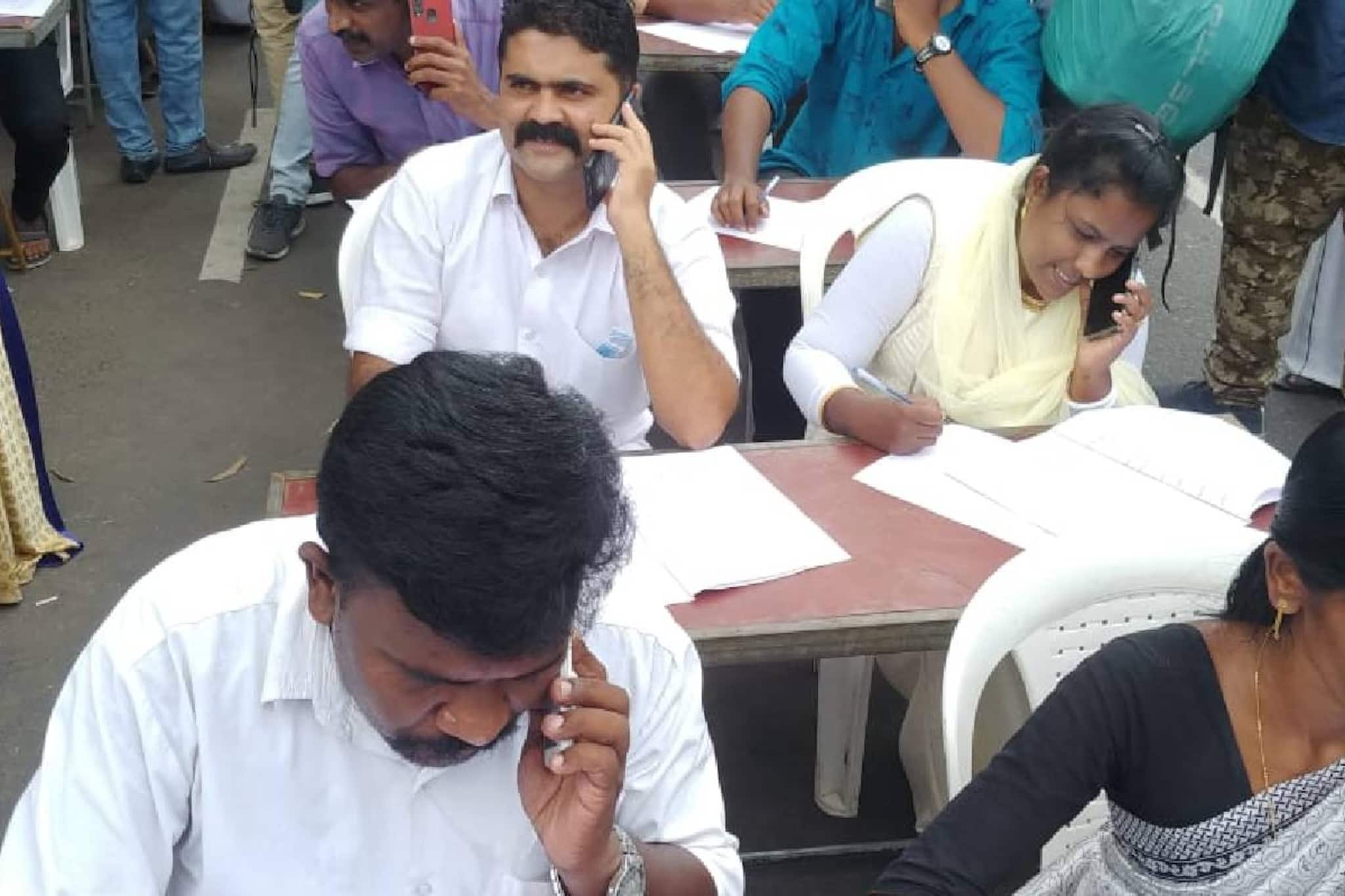 പി.എസ്.സി 'പ്രഹസന പരീക്ഷ'; വേറിട്ട പ്രതിഷേധവുമായി യൂത്ത് കോൺഗ്രസ്