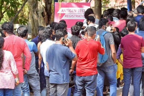 പി എസ് സി ഉദ്യോഗാർത്ഥികളുടെ സമരം തുടരുന്നു; ഉദ്യോഗസ്ഥതല സംഘം ഇന്നും സമരക്കാരെ കണ്ടേക്കും