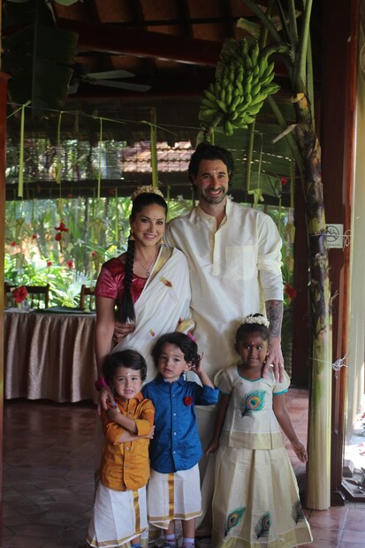  സണ്ണി ലിയോണിയും കുടുംബവും