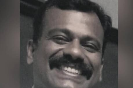 യു.എ.ഇ കോണ്സുലേറ്റ് മുന് ഗണ്മാന് ജയഘോഷിനെ വീണ്ടും കാണാതായി; പരാതിയുമായി ബന്ധുക്കൾ യു.എ.ഇ കോണ്സുലേറ്റ് മുന് ഗണ്മാന് ജയഘോഷിനെ വീണ്ടും കാണാതായി; പരാതിയുമായി ബന്ധുക്കൾ