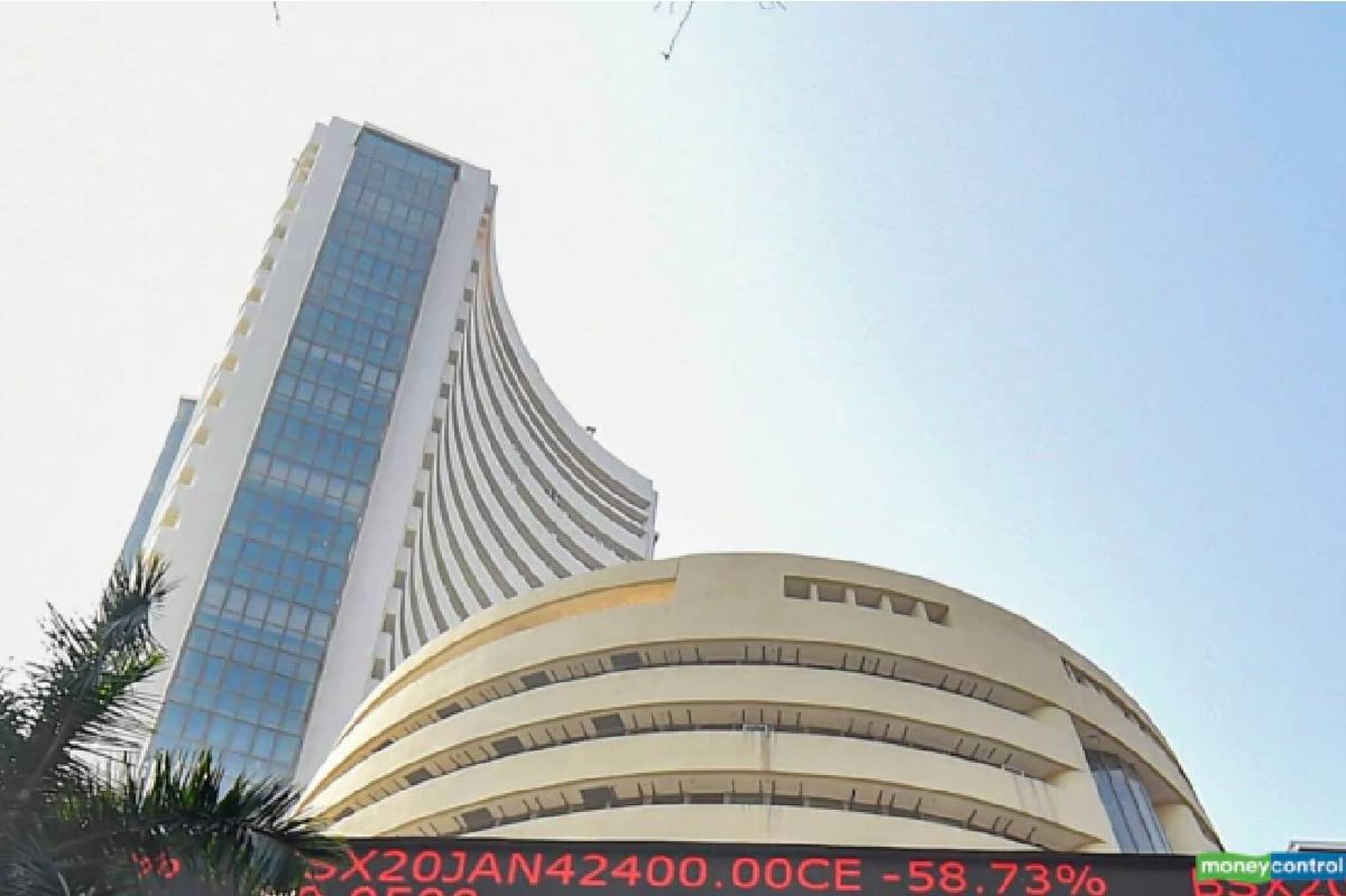 സെന്‍സെക്‌സ് ക്ലോസ് ചെയ്തത് 2315 പോയിന്റ് നേട്ടത്തില്‍; ബജറ്റ് ദിന ചരിത്രത്തിലെ റെക്കോർഡ്