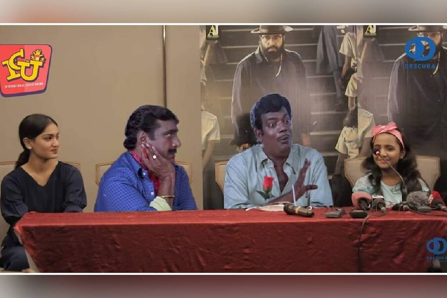  സലിം കുമാറും കൊച്ചിൻ ഹനീഫയും കൂടിയുള്ള പ്രശസ്ത ട്രോളിൽ മമ്മൂട്ടിയെയും നിഖിലയെയും പ്രതിഷ്‌ടിച്ചാണ് ഇന്റർനാഷണൽ ചളു യൂണിയനിൽ പ്രത്യക്ഷപ്പെട്ട ട്രോളിൽ. പക്ഷെ ട്രോളുകൾക്കെല്ലാം നിഖില പ്രോത്സാഹനം നൽകുന്നുണ്ട് (തുടർന്ന് വായിക്കുക)