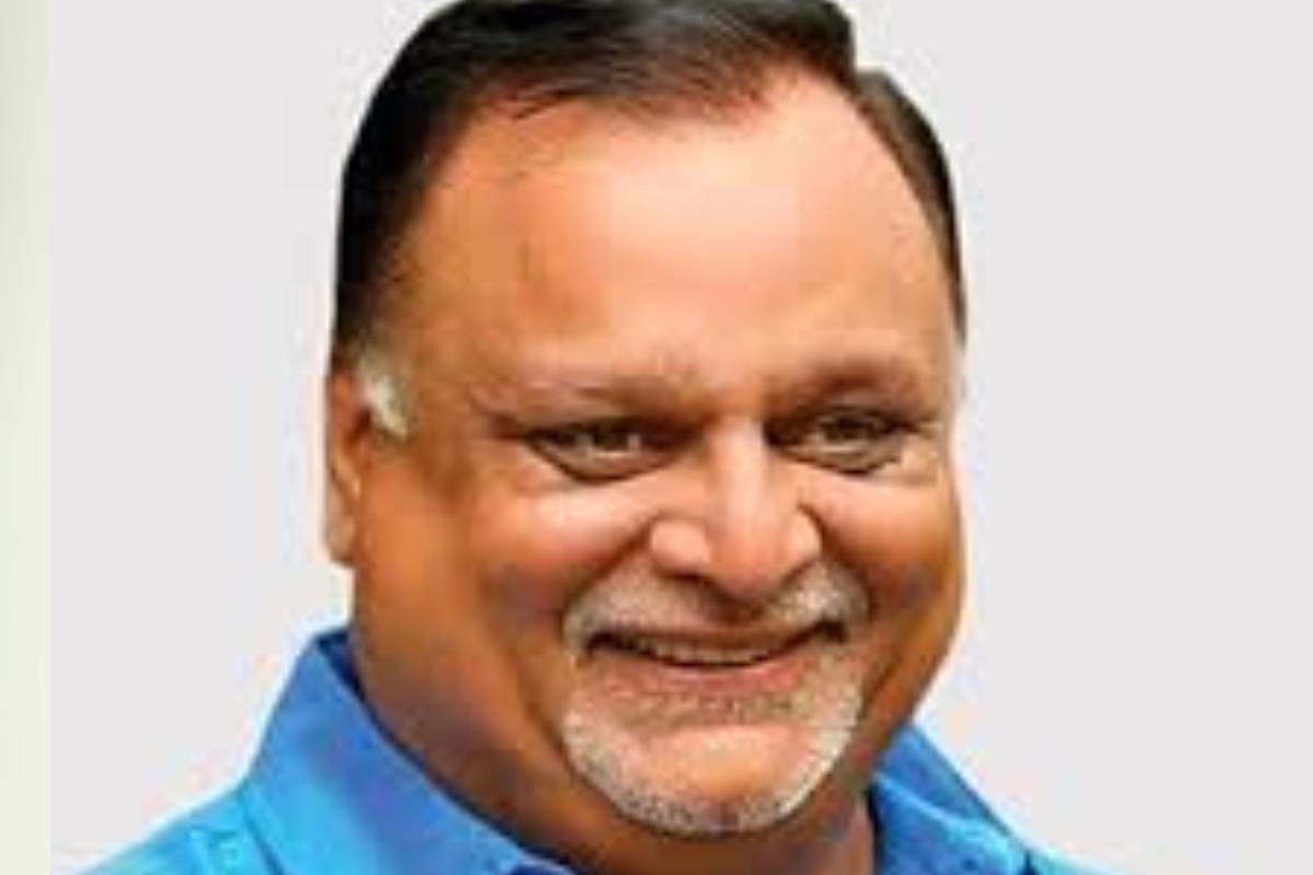 ശ്രേയംസ് കുമാറിനെതിരെ നേതാക്കൾ; എൽജെഡിയിൽ കലാപം