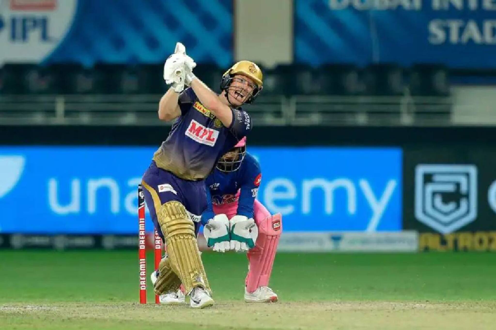 IPL 2021 | തോല്‍വിക്ക് പിന്നാലെ മോര്‍ഗന് അടുത്ത തിരിച്ചടി; കുറഞ്ഞ ഓവര്‍ നിരക്കിന് 12 ലക്ഷം പിഴ; ശിക്ഷ ലഭിക്കുന്ന മൂന്നാമത്തെ ക്യാപ്റ്റന്‍