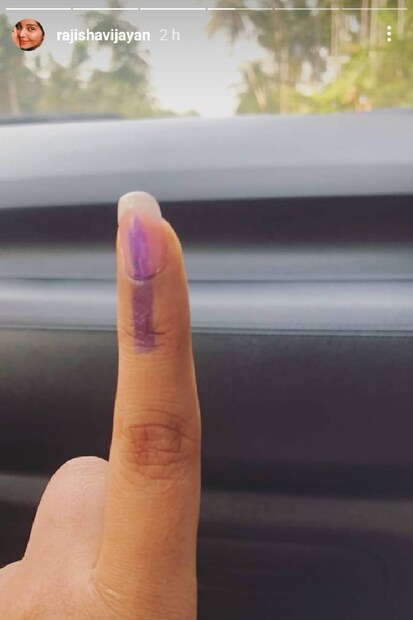  വോട്ട് രേഖപ്പെടുത്തിയ രജിഷാ വിജയൻ