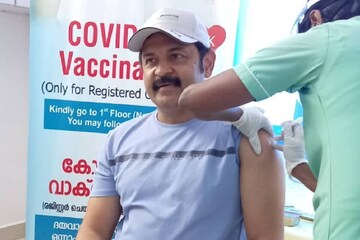 Krishnakumar | വിജയകരമായി രണ്ടാമത്തെ ഡോസ് വാക്സിനും സ്വീകരിച്ച് കൃഷ്ണകുമാർ