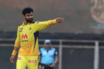 'അവൻ ഒരുത്തനാണ് ഞങ്ങളെ തോൽപ്പിച്ചു കളഞ്ഞത്'; ജഡേജയെ പ്രശംസിച്ച് കോഹ്ലി