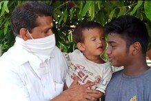 വെള്ളക്കെട്ടിൽ മുങ്ങി താഴ്ന്ന രണ്ടു വയസുകാരന് രക്ഷകനായി പ്ലസ് വൺ വിദ്യാർത്ഥി