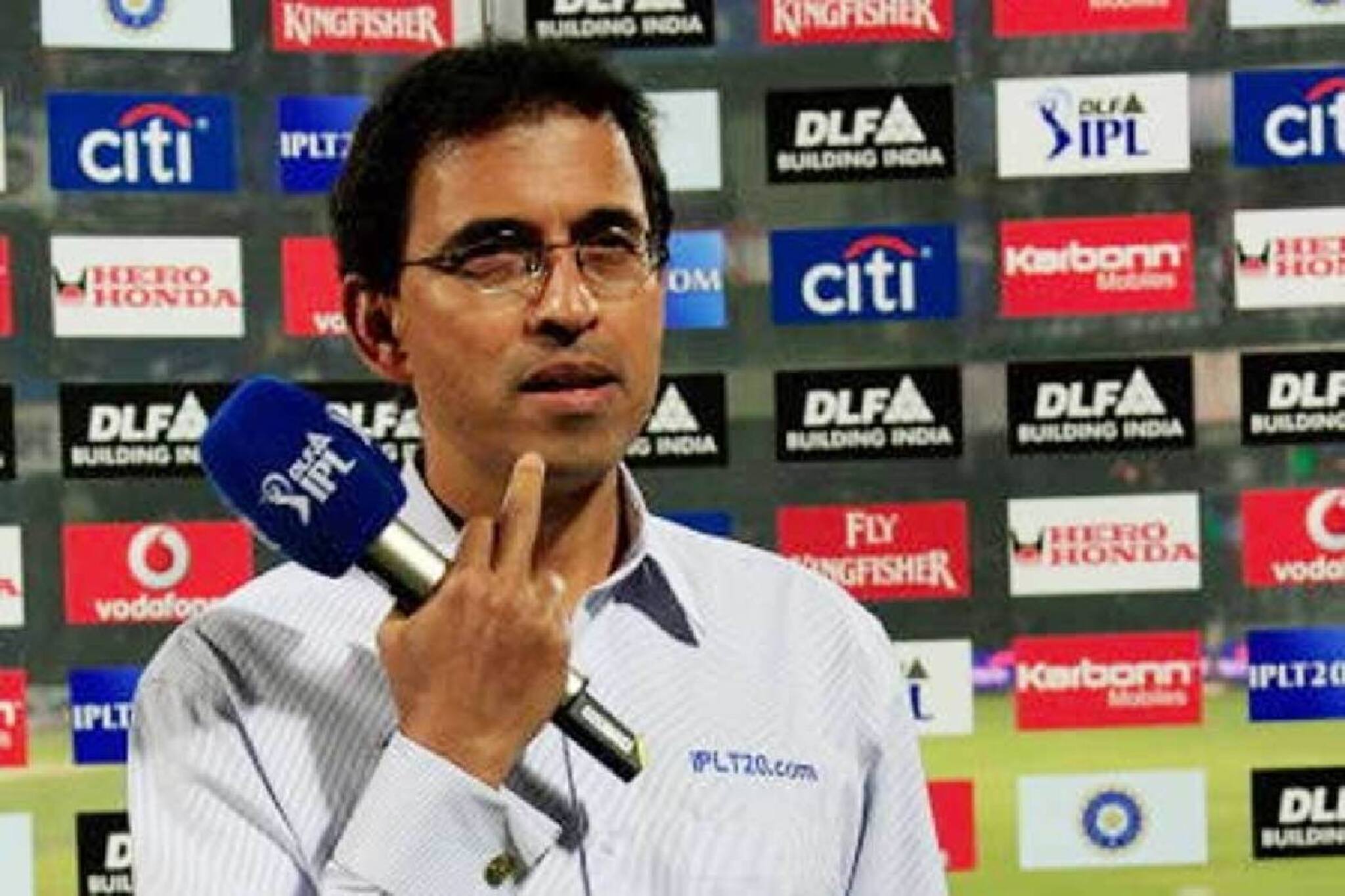 'മങ്കാദിങ്' നിർബന്ധമാക്കാനുള്ള ശ്രമങ്ങൾ വേണം; തുറന്നടിച്ച് ഹർഷ ഭോഗ്ലെ