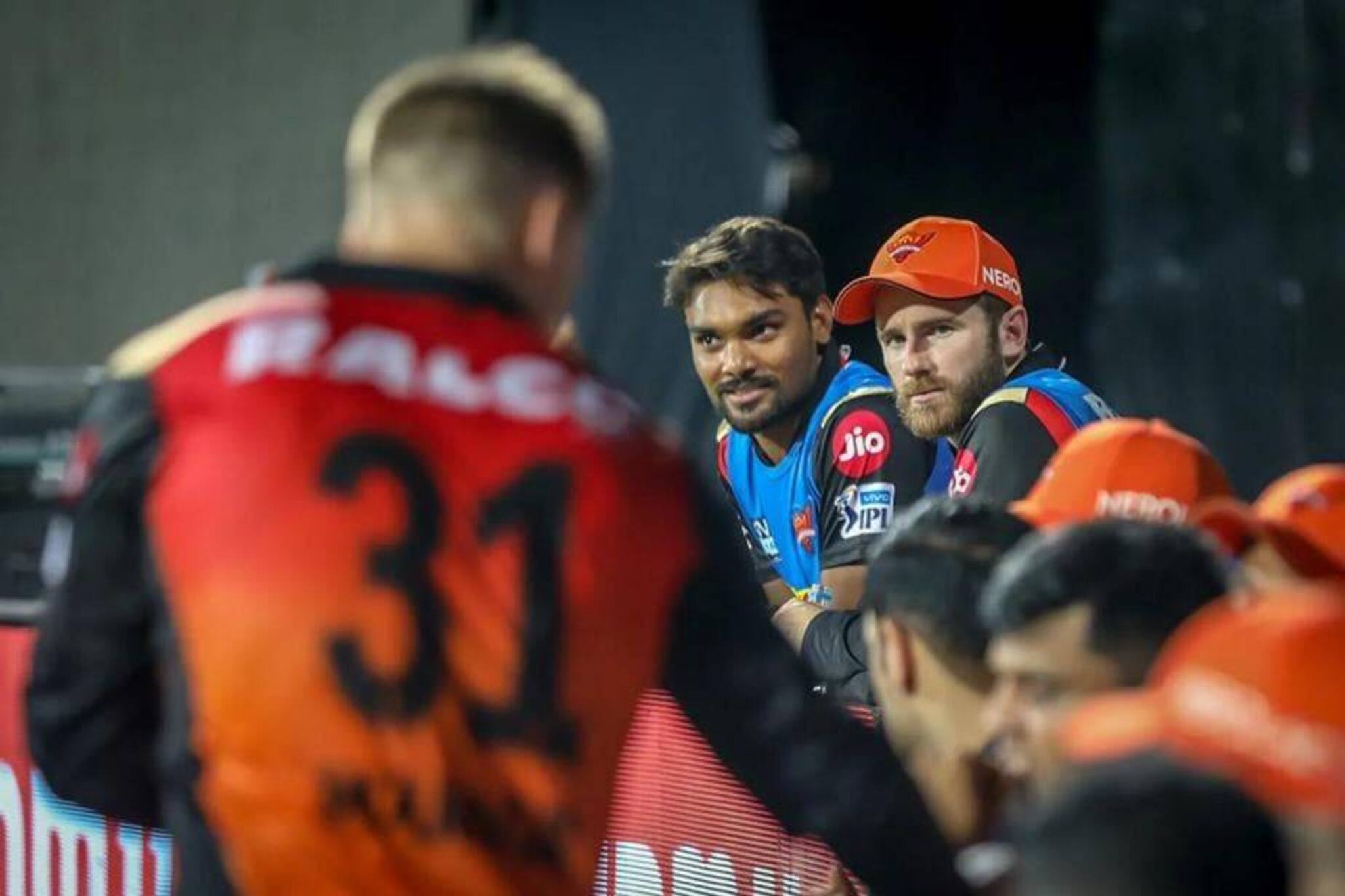 IPL 2021 | ഡേവിഡ് വാർണറെ ക്യാപ്റ്റൻ സ്ഥാനത്തുനിന്ന് പുറത്താക്കി; ഹൈദരാബാദിനെ ഇനി കെയ്ൻ വില്യംസൺ നയിക്കും