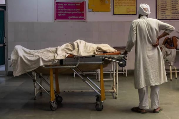 സംസ്ഥാനത്ത് കോവിഡ് ബാധിച്ച് 209 മരണം കൂടി; ഇന്ന് രോഗം സ്ഥിരീകരിച്ചത് 17,328 പേർക്ക്