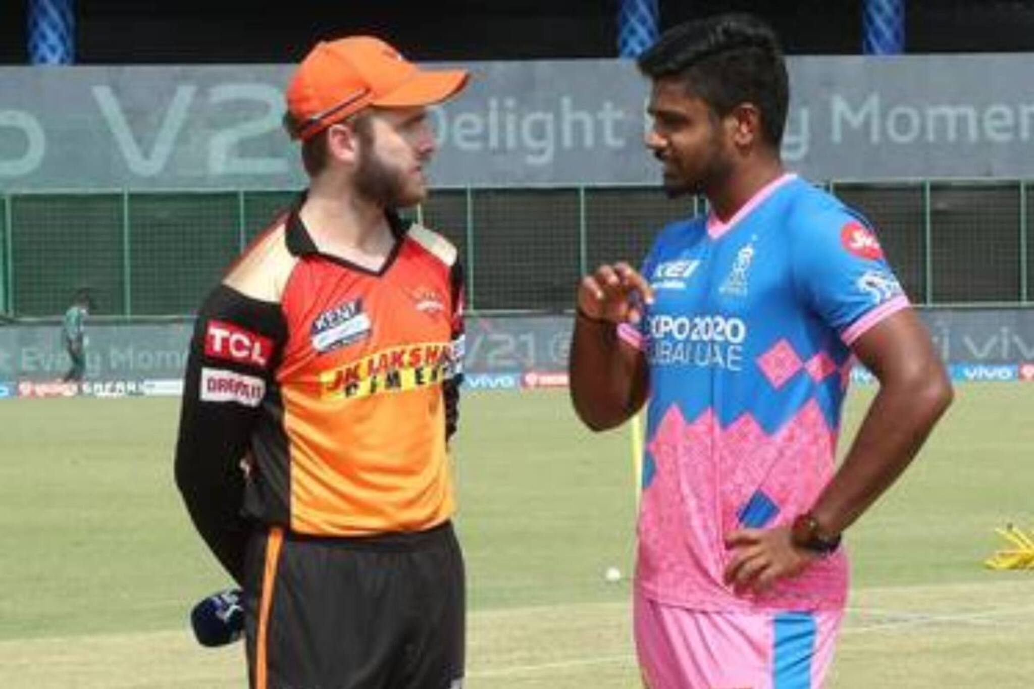 IPL 2021 | ടോസ് നേടി വില്യംസണ്‍; ബൗളിംഗ് തിരഞ്ഞെടുത്തു; വാര്‍ണര്‍ കളിക്കുന്നില്ല