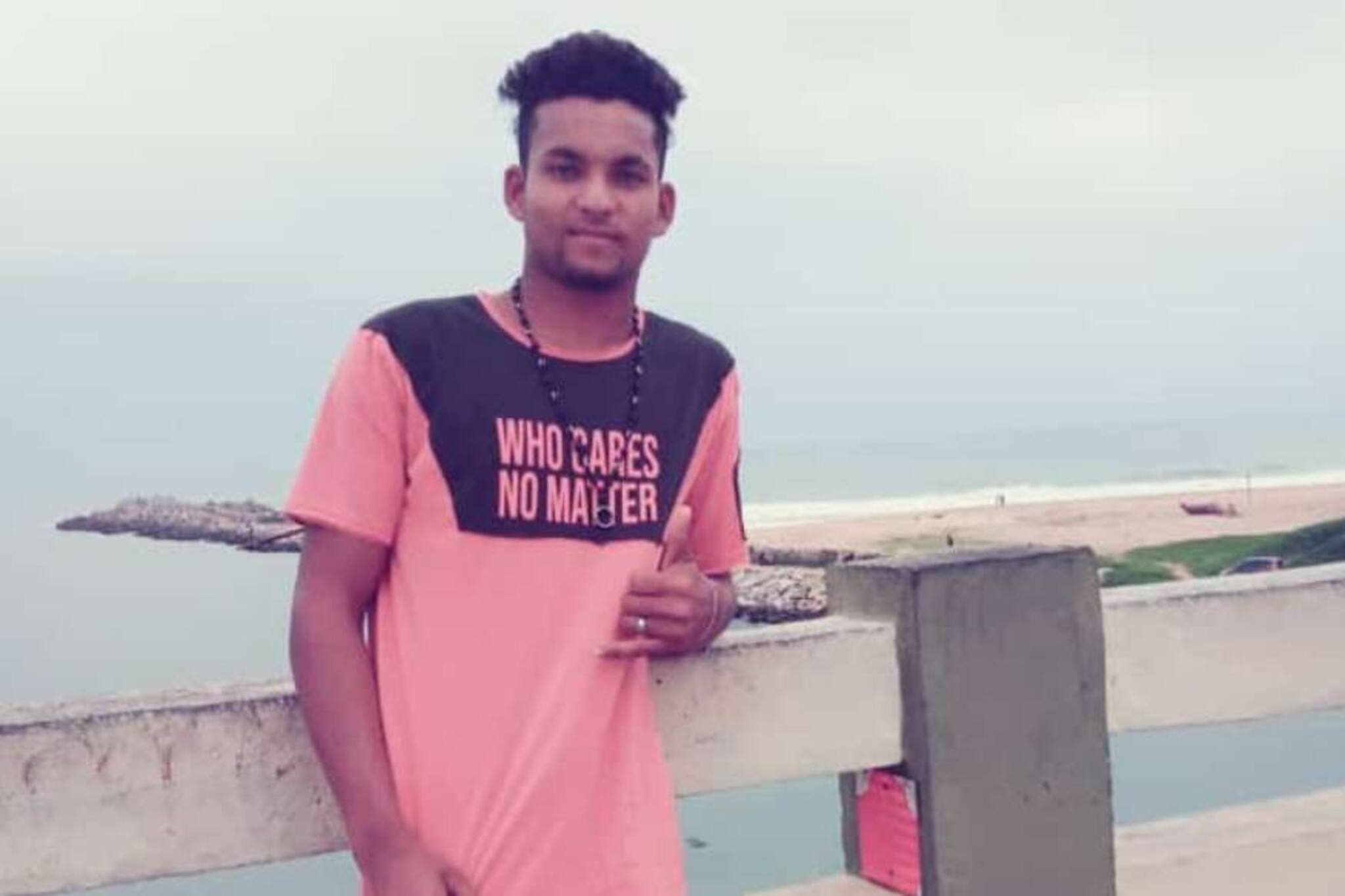 ചിറയിൻകീഴ് മുതലപ്പൊഴിയിൽ വീണ്ടും അപകടം; വള്ളം മറിഞ്ഞ് ഒരാളെ കാണാതായി