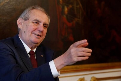 FILE PHOTO: Czech President Milos Zeman. REUTERS/Leonhard Foeger/File Photo
