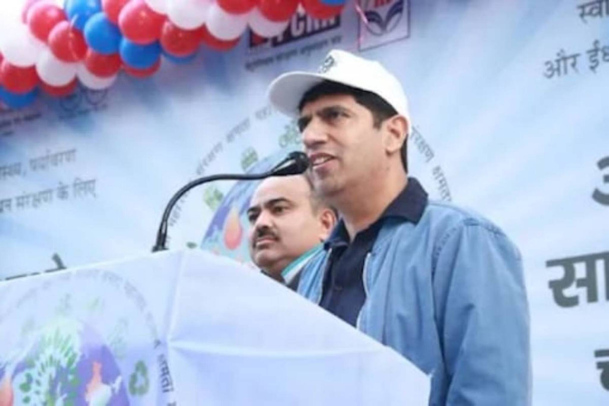 കോവിഡ് നിയന്ത്രണങ്ങൾ ലംഘിച്ച BJP എംഎൽഎക്ക് പിഴ ചുമത്തി; സബ് ഇൻസ്പെക്ടർക്ക് സ്ഥലം മാറ്റം