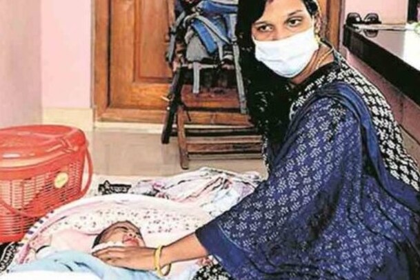 പാലക്കാട് ഭാര്യയെയും പിഞ്ചുകുഞ്ഞിനെയും പുറത്താക്കി വീടുപൂട്ടിപ്പോയ ഭര്‍ത്താവ് അറസ്റ്റില്‍