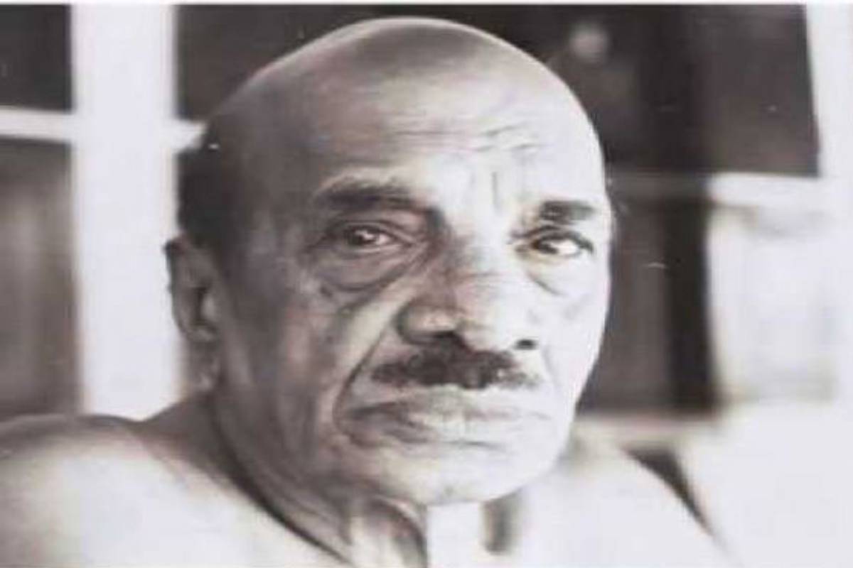 കഥയുടെ സുൽത്താന്‍റെ ഓർമ്മകൾക്ക് 27 വയസ്; വൈക്കം മുഹമ്മദ് ബഷീറിനെ അനുസ്മരിച്ച് കേരളം