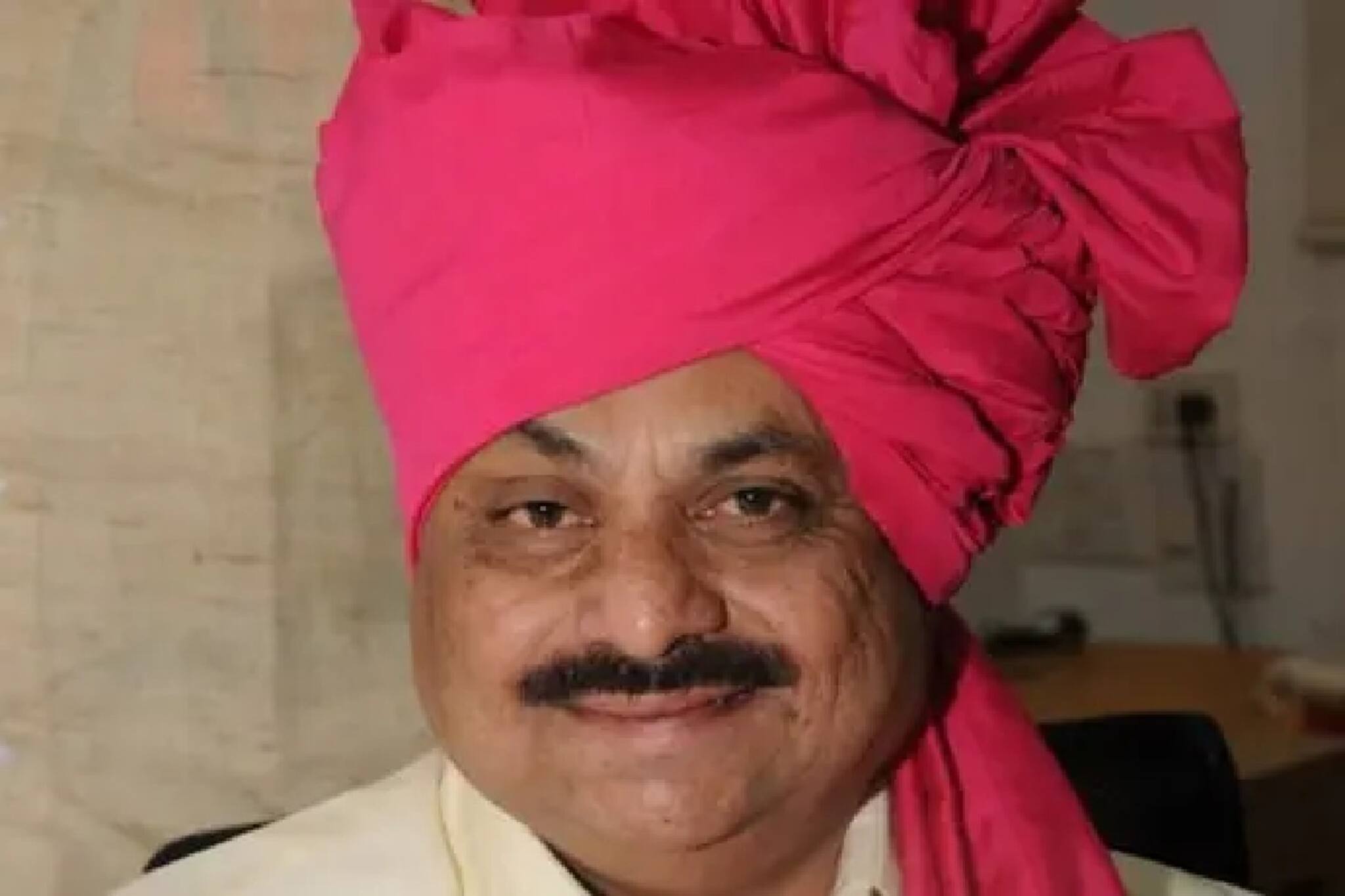 ബസവരാജ് ബൊമ്മെ മുഖ്യമന്ത്രി; ലിംഗായത്തുകളെ പിണക്കാതെ ബിജെപി; യെഡിയൂരപ്പയെയും