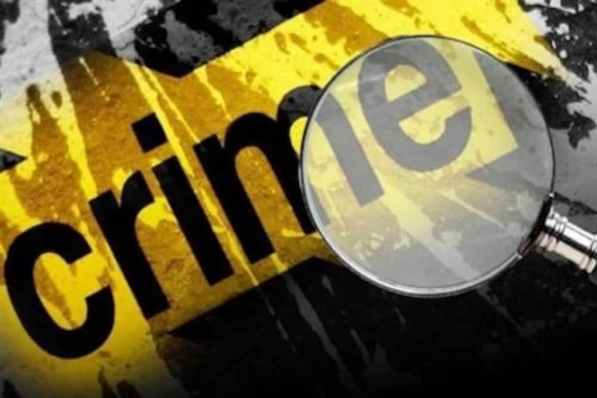 പണം കൊടുക്കാൻ വിസമ്മതിച്ച അമ്മയെ സ്ക്രൂഡ്രൈവർ ഉപയോഗിച്ച് മകൻ കൊലപ്പെടുത്തി