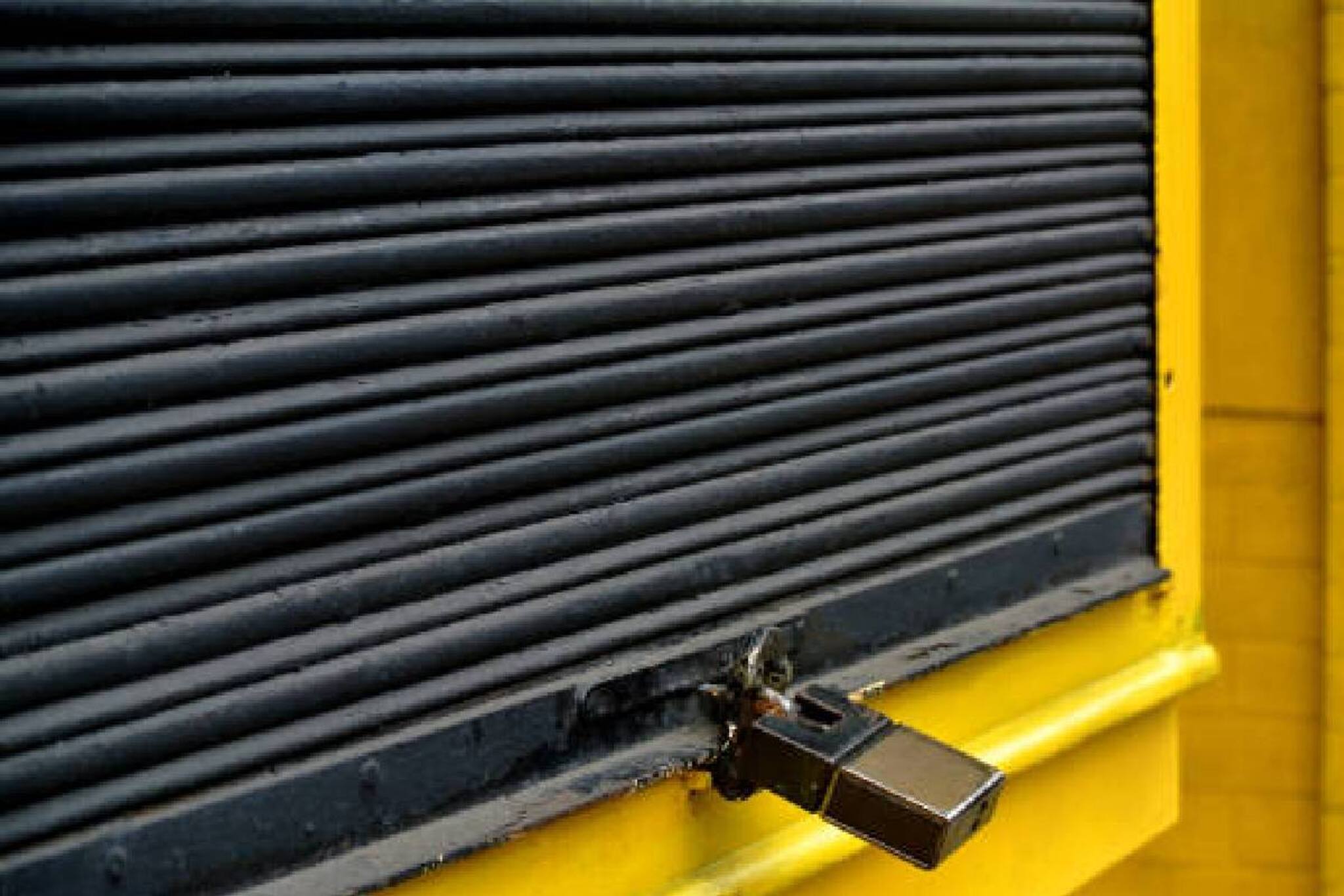 70 ദിവസം കഴിഞ്ഞിട്ടും തുറക്കാനാകാത്ത കേരളം; ക്വറന്റീൻ: 1377 മുതൽ ഇന്ന് വരെ