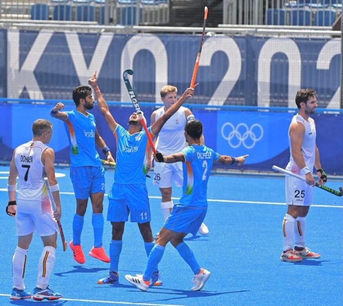 men hockey olympic