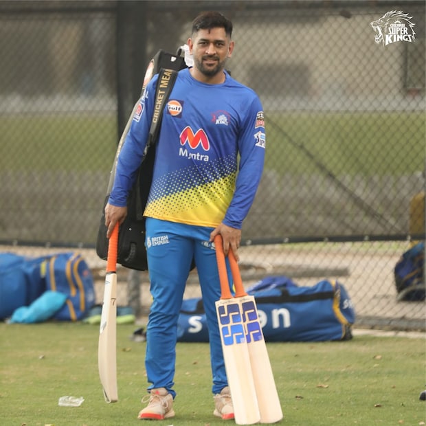 MS Dhoni waits for his turn to hit the nets. (Twitter)