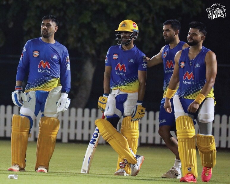 MS Dhoni and Suresh Raina look on during a nets session. (Twitter)