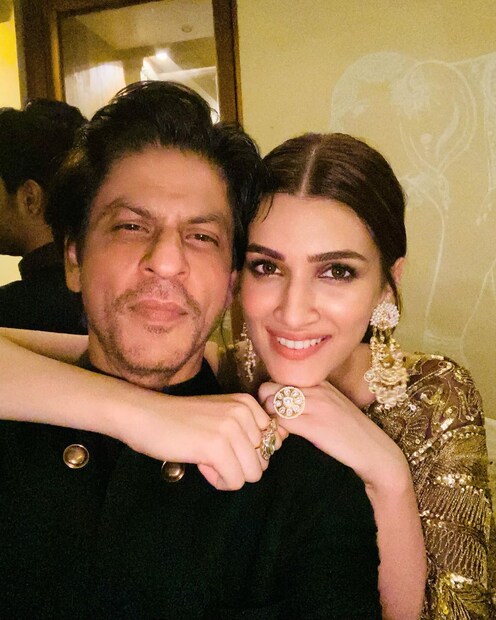 Kriti Sanon, Kriti Sanon Photos, Kriti Sanon Instagram, Kriti Sanon Film, कृति सेनन, कृति सेनन फोटोज