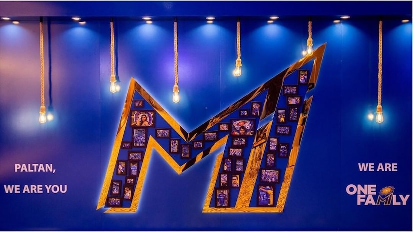 mi ipl champions team room family logo