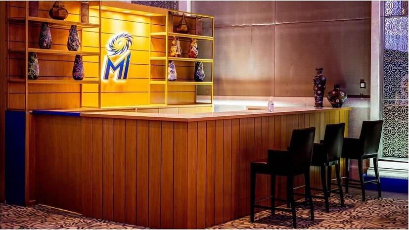 mi ipl champions team room family bar